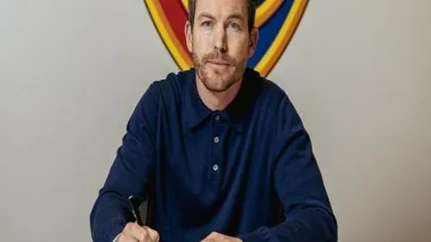 葡萄牙迎来孔塞桑回归，伊布欧冠活动将现身